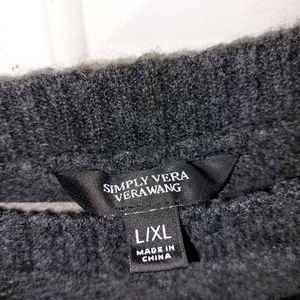 Vera Wang tunic asymmetrical sweater